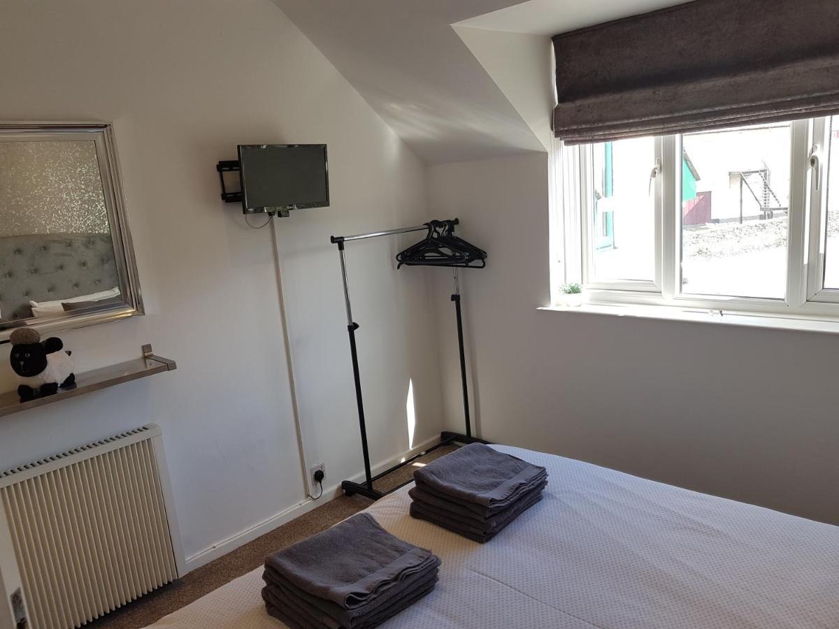 Bowness On Windermere, Lovely Apartment For 4 With Parking Kültér fotó